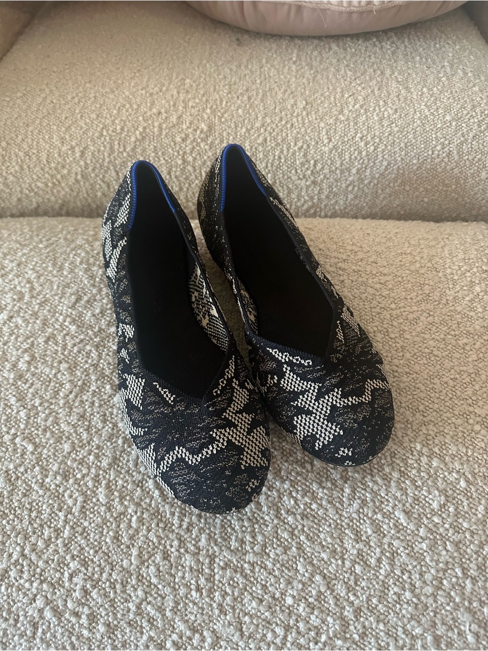 Rothy’s The Flat in Chantilly Noir Lace Pattern Ballet Flat Size 9 ✨